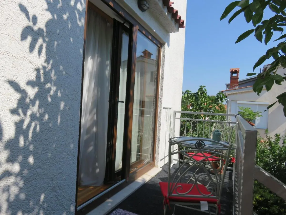 Studio Apartment Meden Pomer