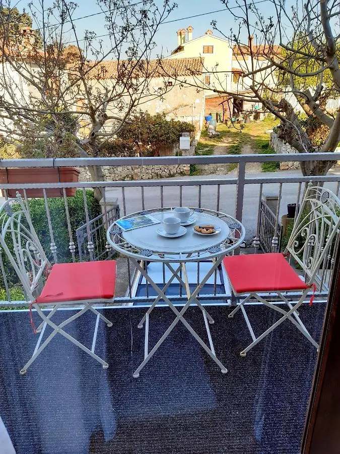 Studio Apartment Meden Pomer