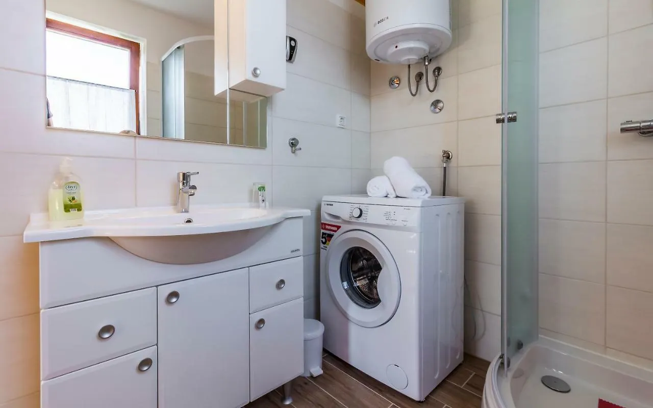 Studio Apartment Meden Pomer 0*,